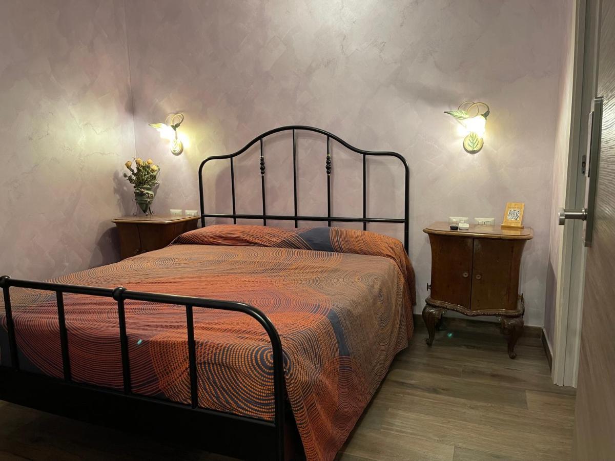 Iris Guest House Рим Екстериор снимка